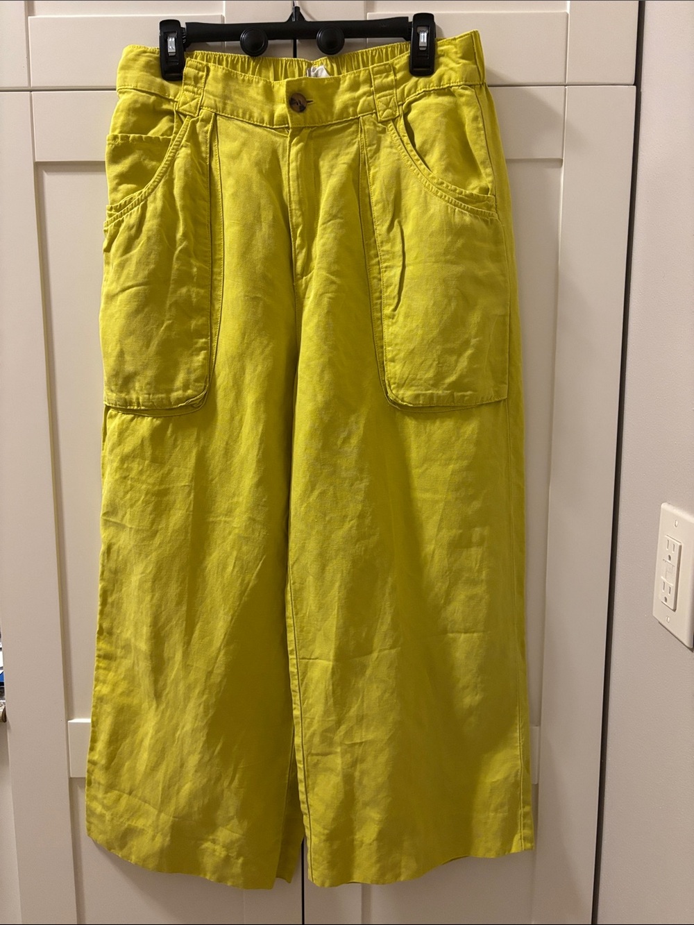 Joie Linen High-Waist Wide-Leg Cargo Capris in Lemon Yellow-Size 12-